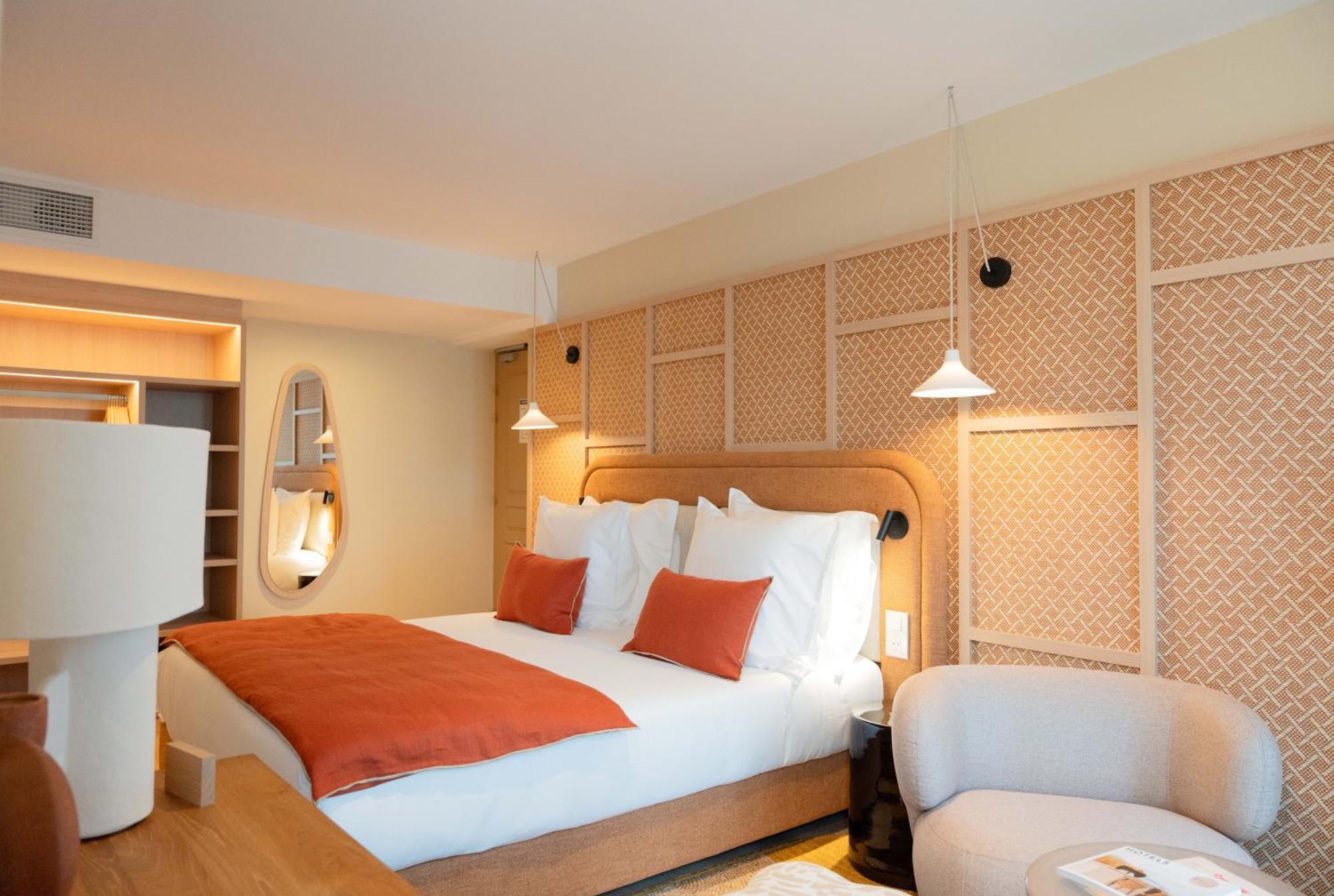 Superior King Room,1679592164:JPEG